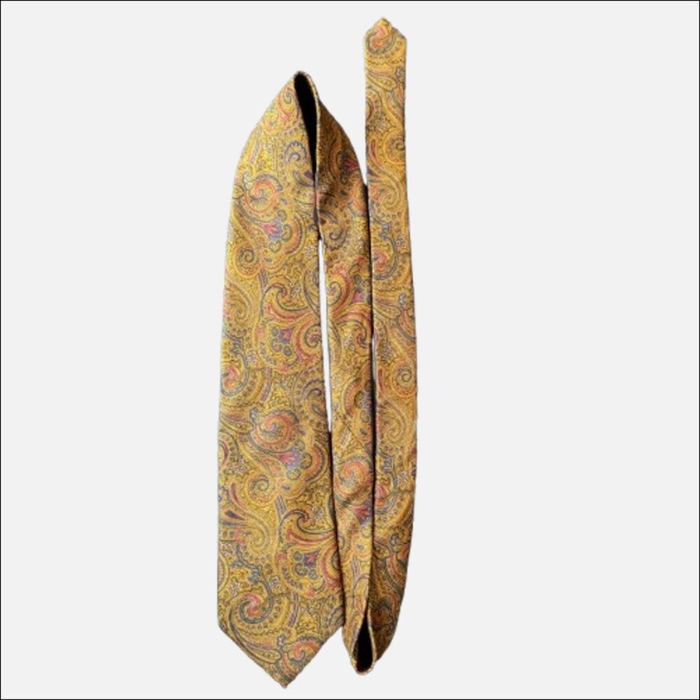 VTG Brooks Brothers Paisley Silk Tie